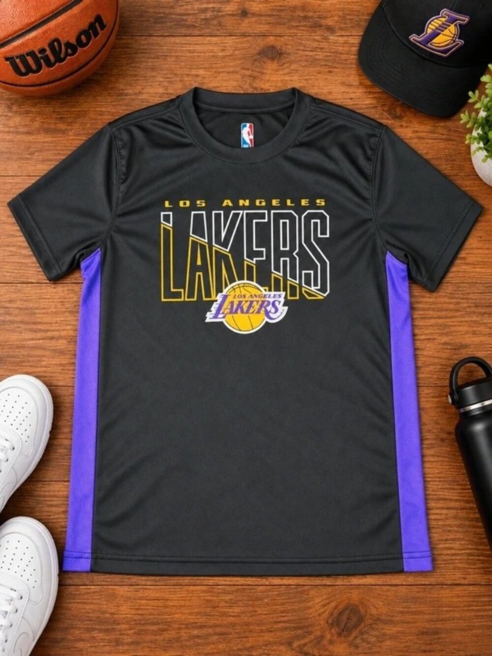 Los Angeles Lakers NBA Youth Performance T-Shirt Size 14/16 Black Purple
